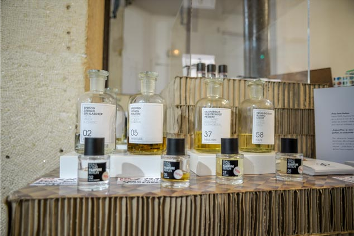 popintoberlin_paris_frautonis