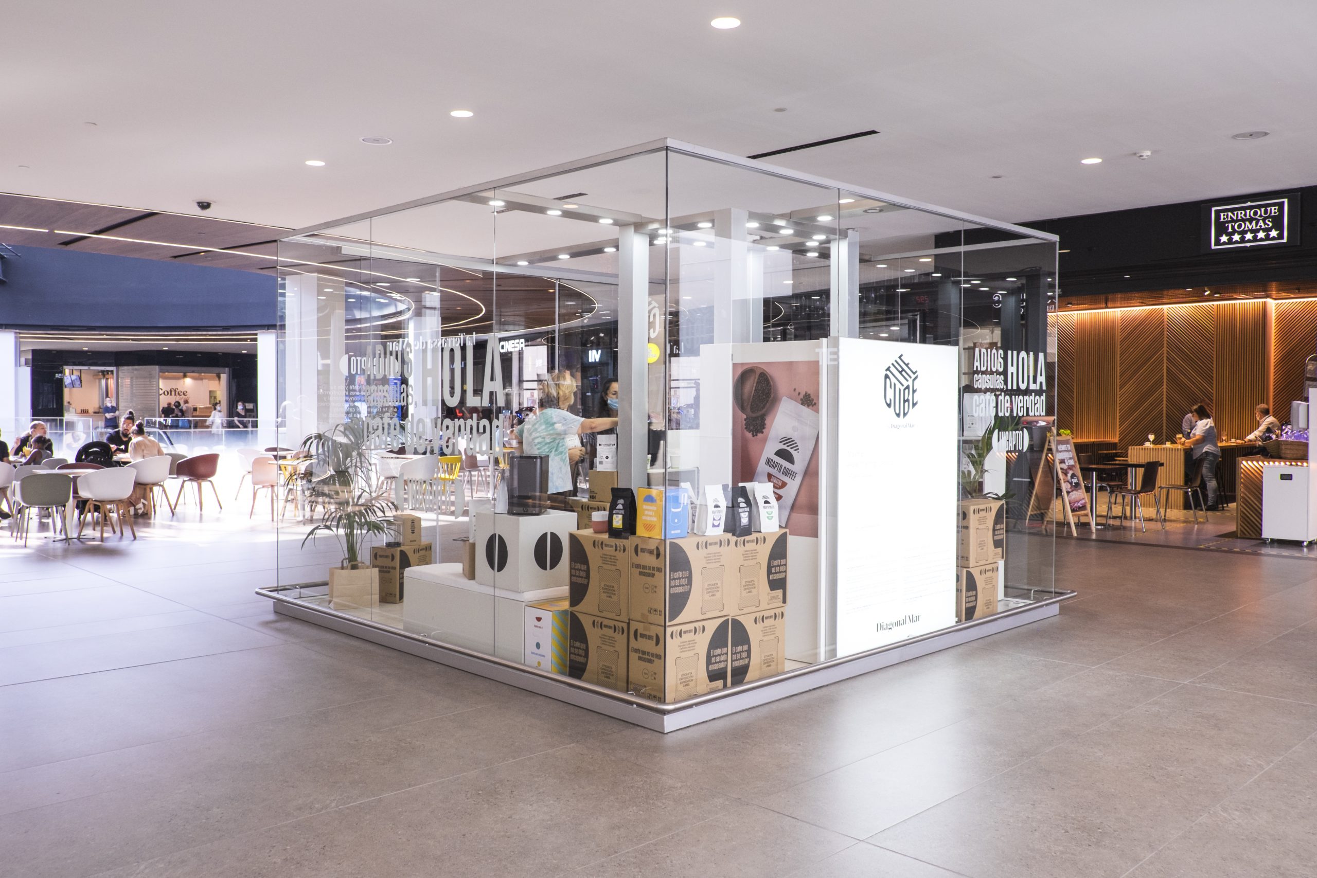 The Cube at Diagonal mar